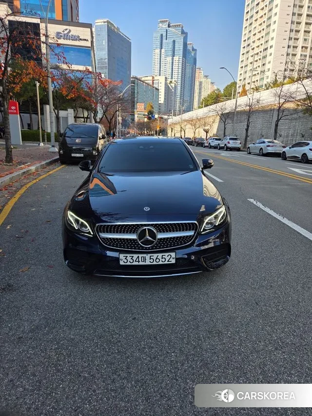 Mercedes-Benz E-Class W213 2019 Синий из Кореи