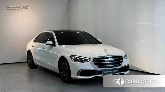 Mercedes-Benz S-Class W223 2025 Белый из Кореи