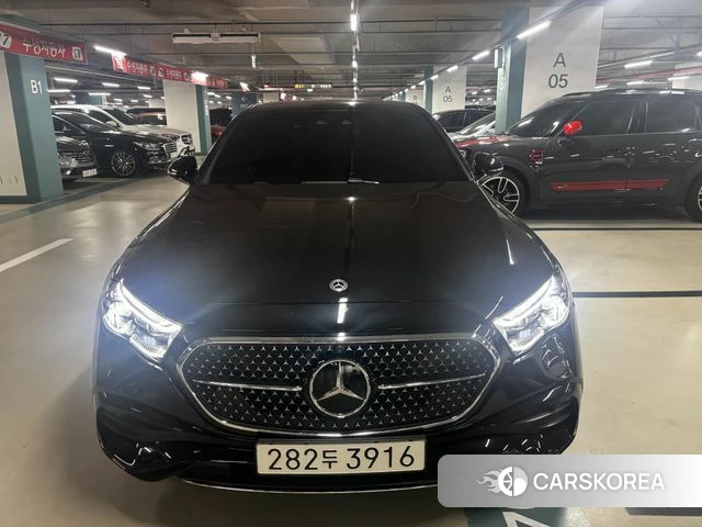 Mercedes-Benz E-Class W214 2025 Черный из Кореи