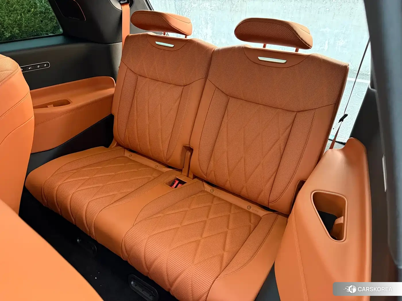 Volkswagen ID.ERA 9X 2026 Champagne/brown из Китая, фото 2