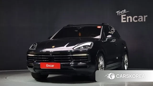 Porsche Cayenne (PO536) 2019 Черный из Кореи