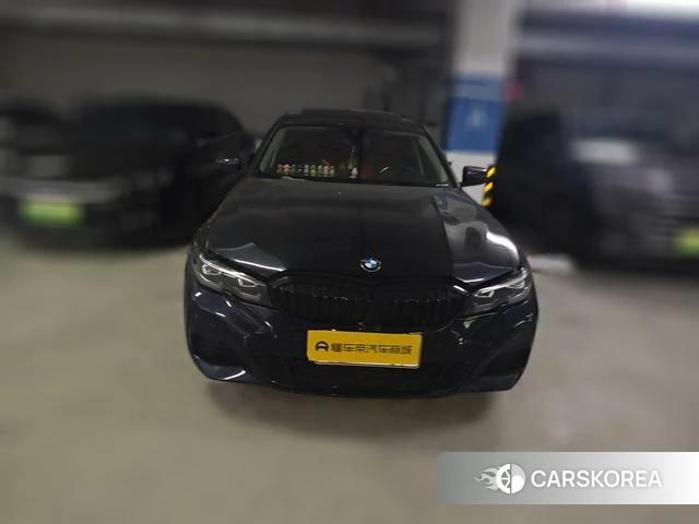 BMW 3 series 2022 Черный из Китая