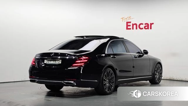 Mercedes-Benz S-Class W222 2019 Черный из Кореи