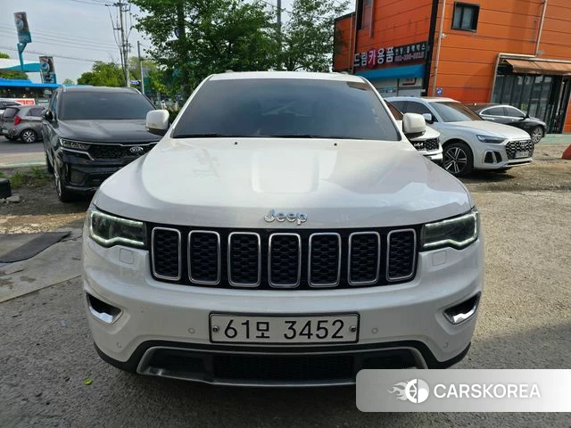 Jeep Grand Cherokee 2018 Белый из Кореи