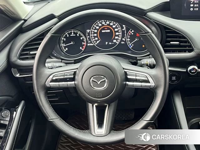 Mazda 3 Angkesaila 2024 Белый из Китая