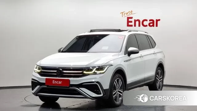 Volkswagen Tiguan Allspace 2023 Белый из Кореи