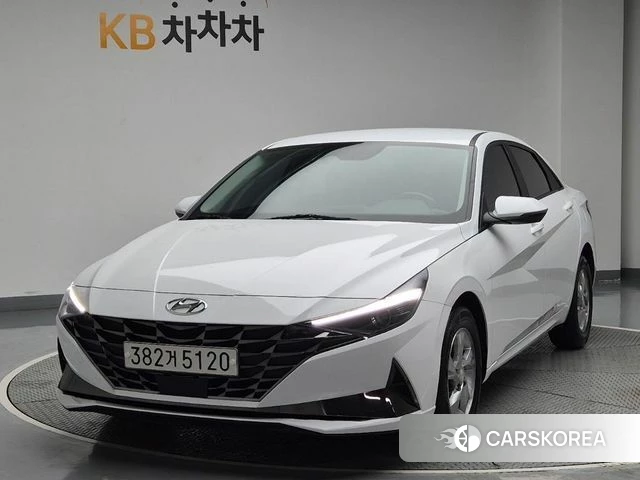 Hyundai Avante (CN7) 2021 Белый из Кореи