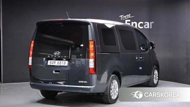 Hyundai Staria 2021 Серый из Кореи