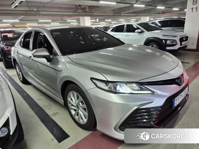 Toyota Camry (XV70) 2023 Серый из Кореи