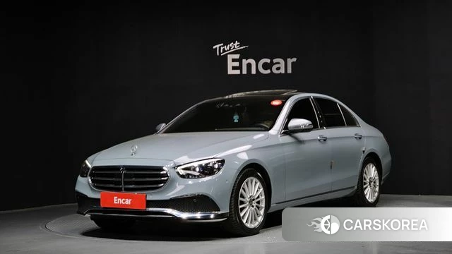 Mercedes-Benz E-Class W213 2022 Светло-серебряный цвет из Кореи
