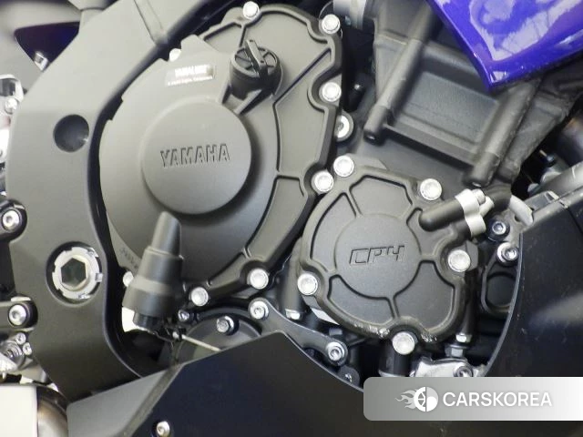 Engine photo