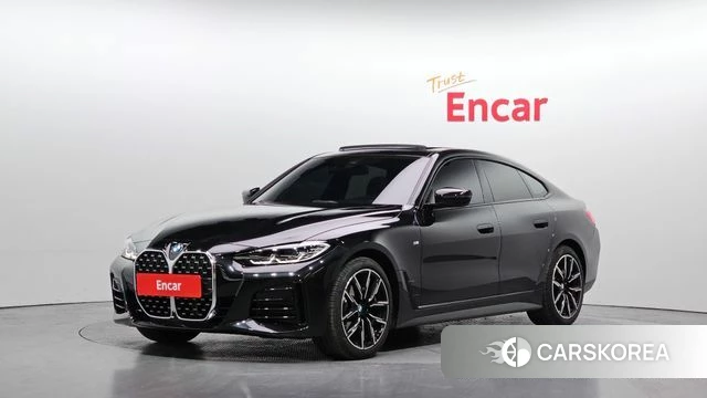 BMW 4 Series (G22) 2023 Черный из Кореи
