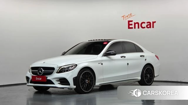Mercedes-Benz C-Class W205 2019 Белый из Кореи