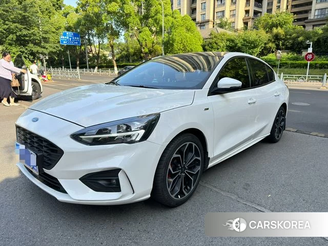 Ford Fox 2022 Белый из Китая