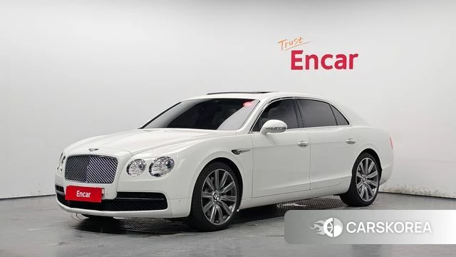 Bentley Flying Spur 2nd Generation 2018 Белый из Кореи
