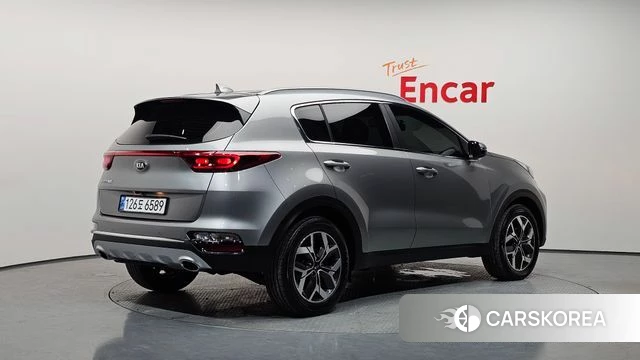 Kia Sportage The Bold 2021 Серебристо-серый из Кореи