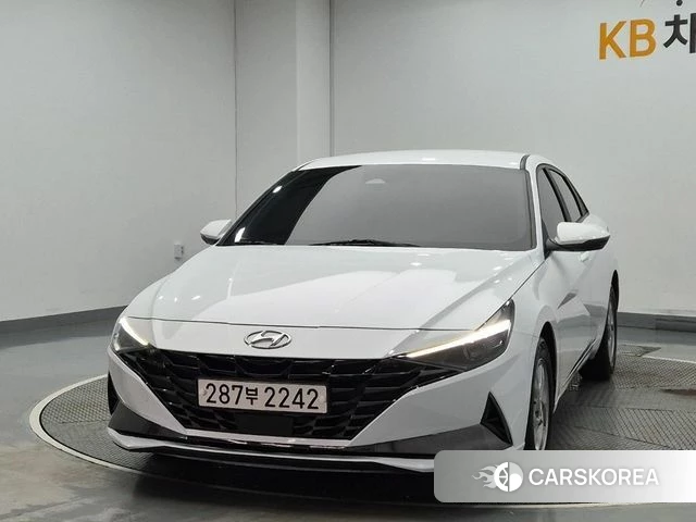 Hyundai Avante (CN7) 2022 Белый из Кореи