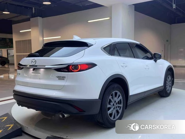 Mazda CX-4 2023 Белый из Китая