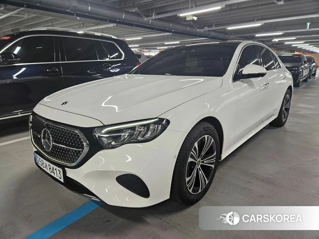 Mercedes-Benz E-Class W214 2025 Белый из Кореи