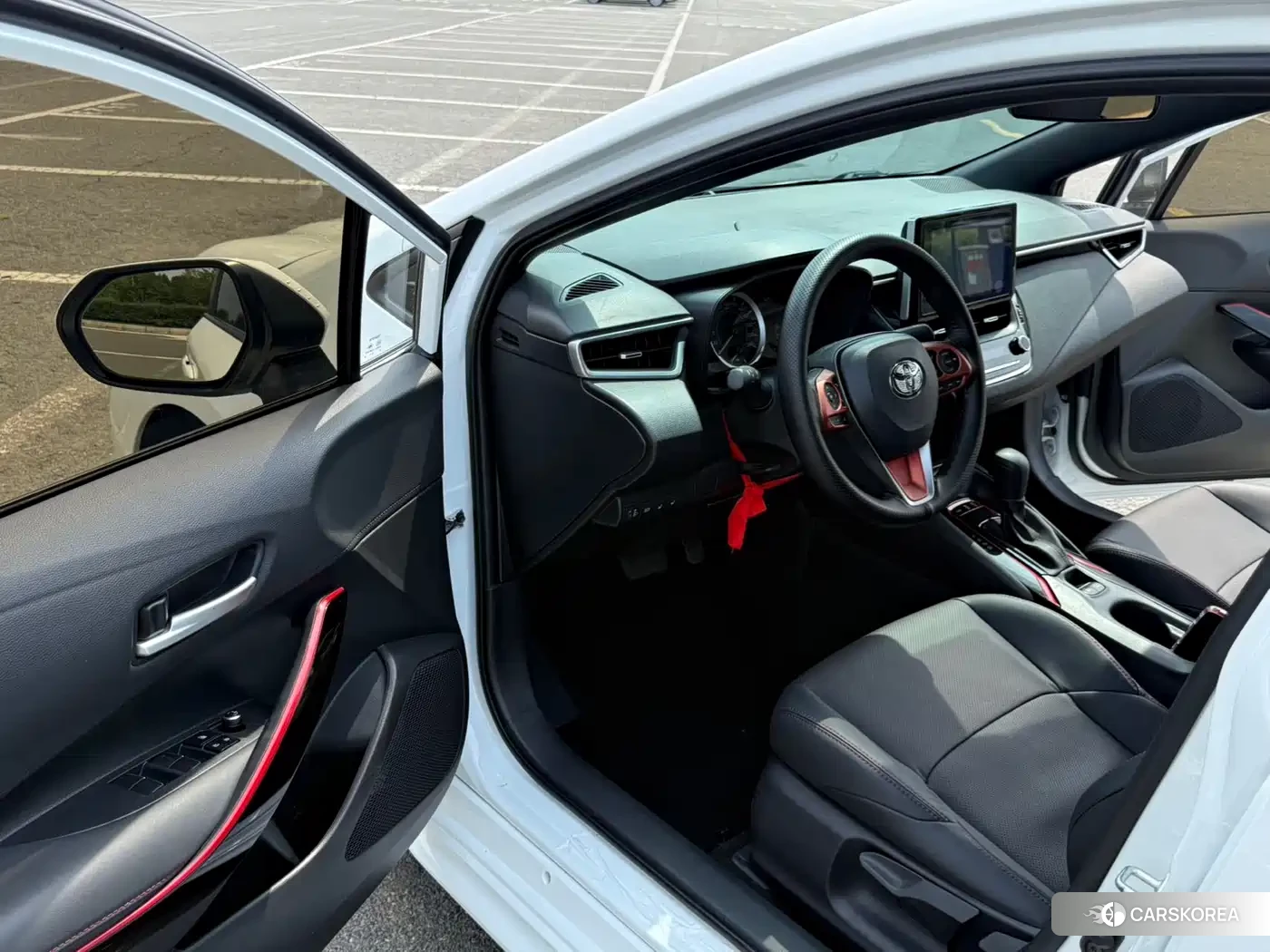 Toyota Levin 2022 Белый из Китая