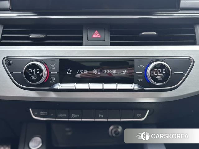 Audi A4L 2025 Темно-серый из Китая