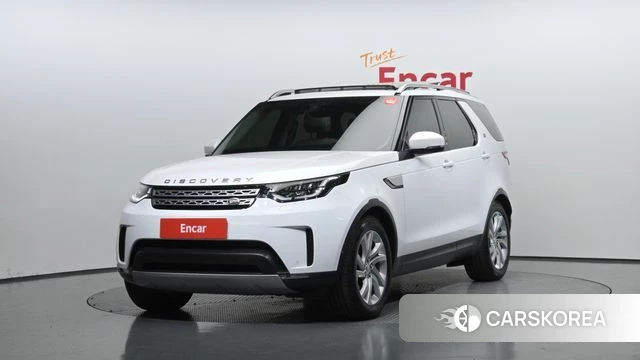 Land Rover Discovery 5 2019 Белый из Кореи