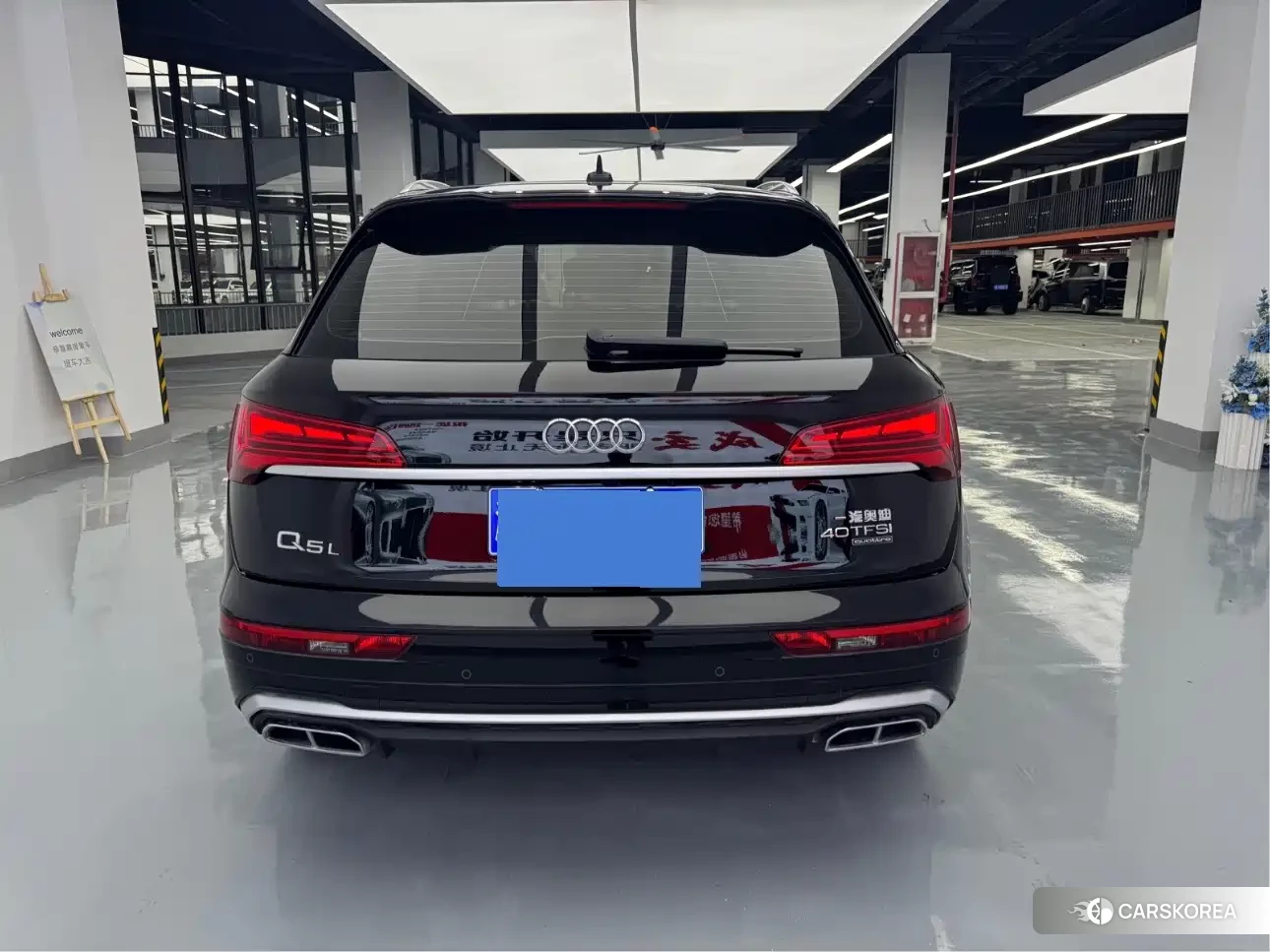 Audi Q5L 2024 Черный из Китая