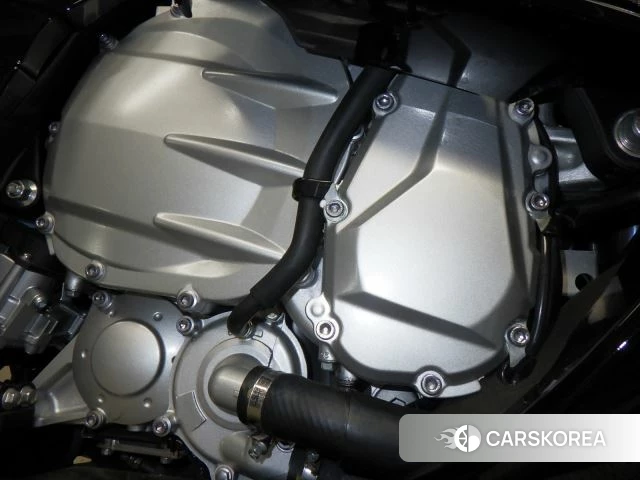 Engine photo