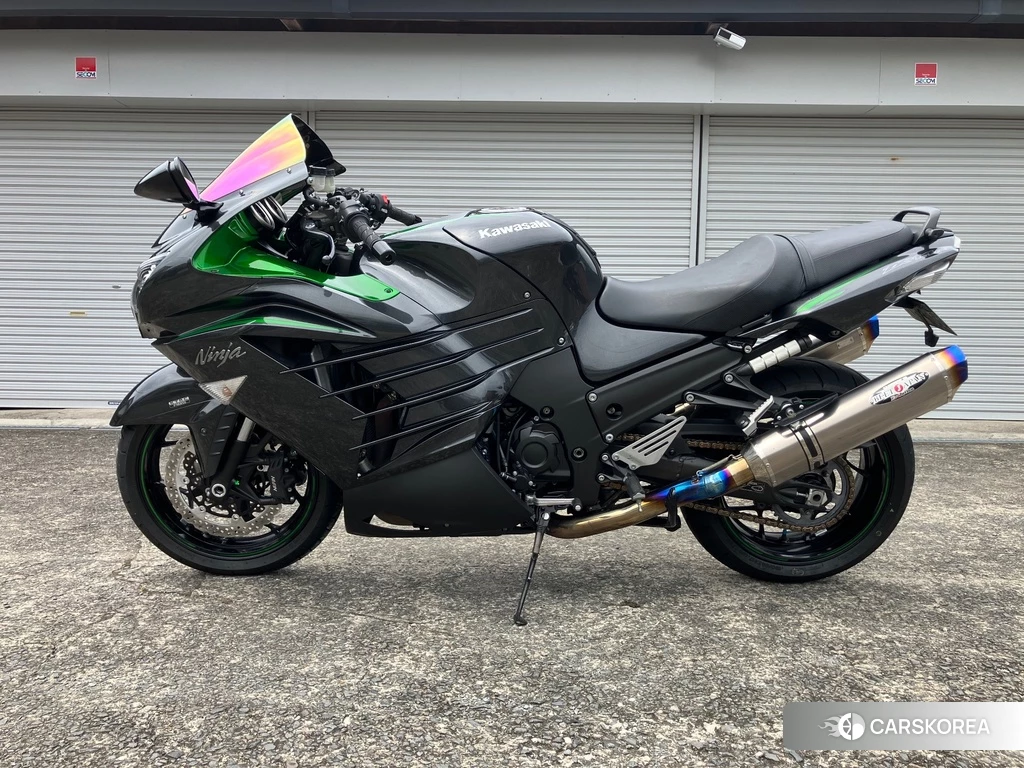 Проданный Kawasaki ZX-14R NINJA ABS 2018 из Японии, фото 2