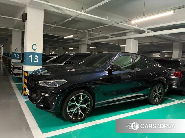 BMW X6 (G06) 2021 Черный из Кореи