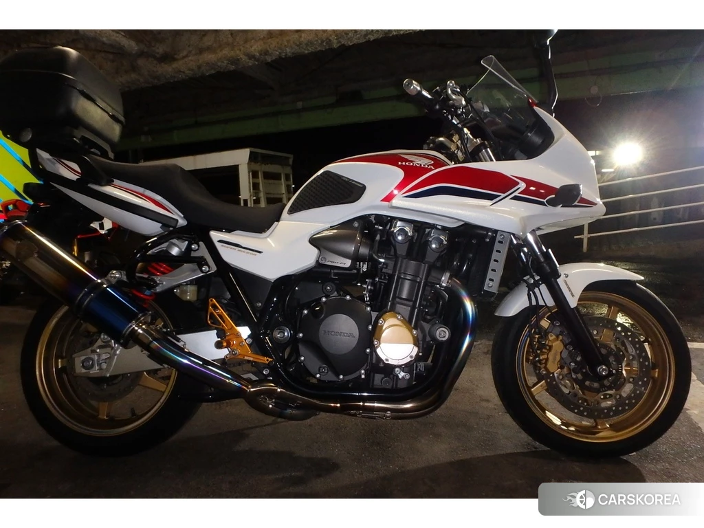 Проданный Honda CB1300SF BOLDOR ABS 2014 из Японии, фото 2