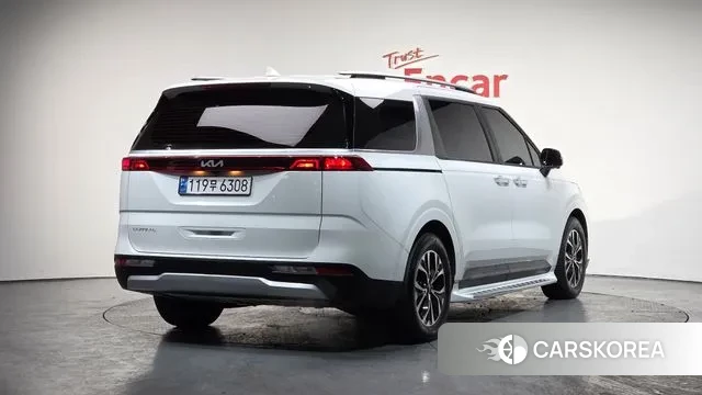Kia Carnival 4th generation 2023 Белый из Кореи