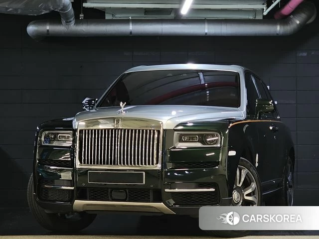 Rolls-Royce Cullinan 2023 Темно-зеленый из Кореи