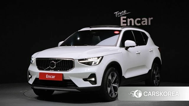 Volvo XC40 2022 Белый из Кореи