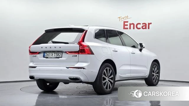 Volvo XC60 second Generation 2021 Белый из Кореи