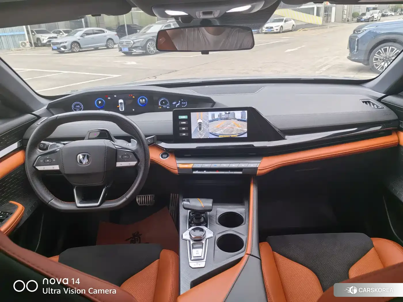 Chang'an Changan UNI-V 2023 Silver/gray из Китая