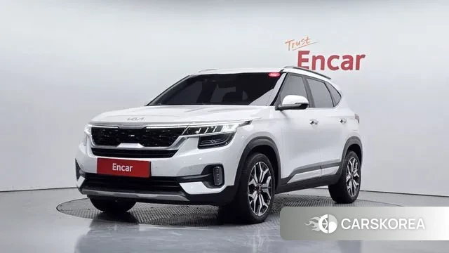 Kia Seltos 2021 Белый из Кореи
