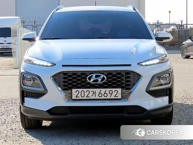 Hyundai Kona 2018 Белый из Кореи