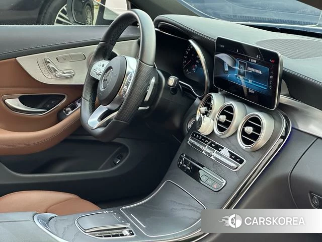 Mercedes-Benz Class C (imported) 2021 Белый из Китая