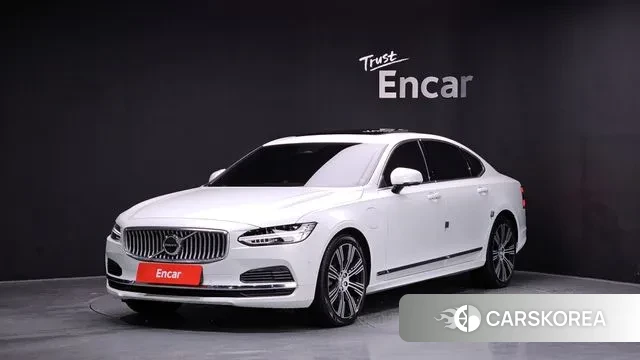 Volvo S90 2024 Белый из Кореи