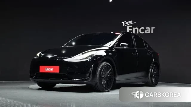 Tesla Model Y 2023 Черный из Кореи