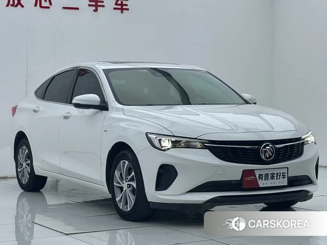 Buick Weilang 2022 Белый из Китая