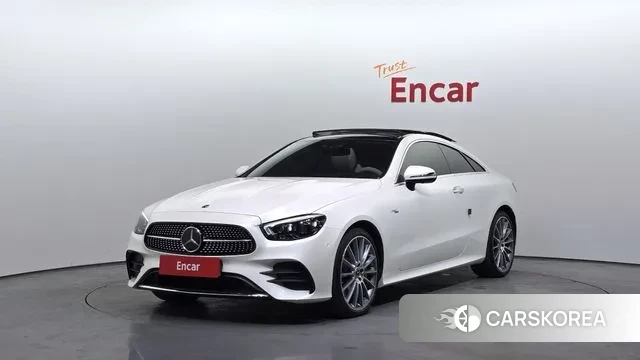 Mercedes-Benz E-Class W213 2020 Белый из Кореи