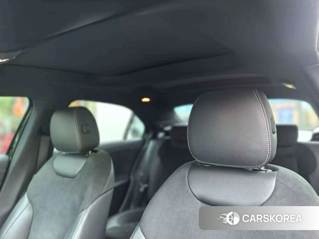 Mercedes-Benz Class A 2019 Черный из Китая