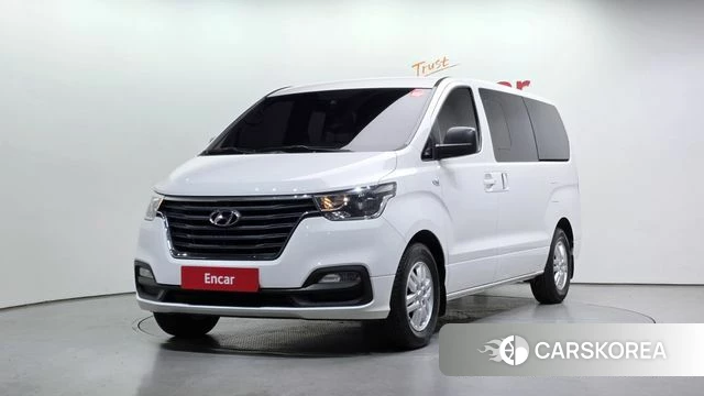 Hyundai The New Grand Starex 2019 Белый из Кореи