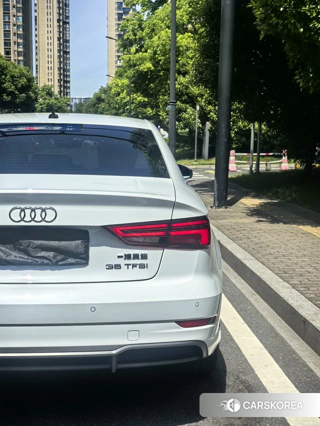 Audi A3 2021 Белый из Китая