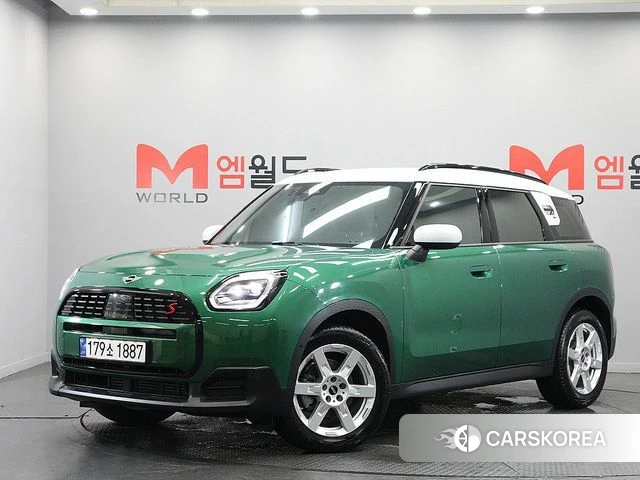 Mini Cooper S Countryman 3rd Generation 2025 Зеленый из Кореи