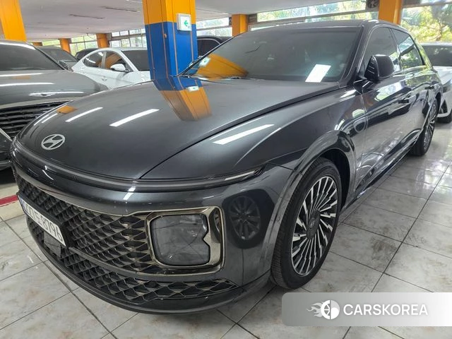 Hyundai Grandeur Hybrid (GN7) 2023 Темно-зеленый из Кореи