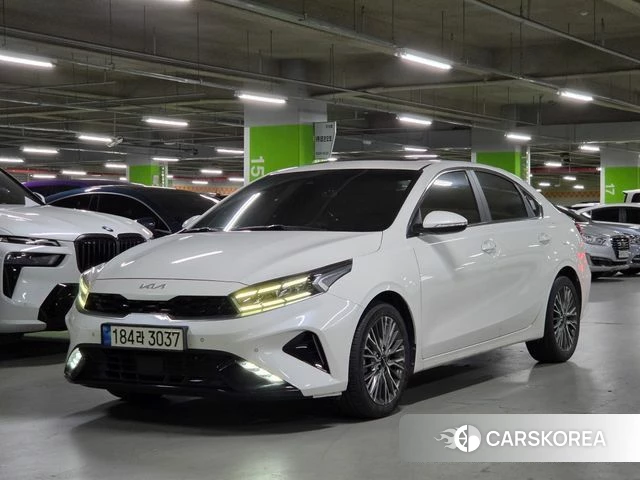 Kia The New K3 2nd generation 2021 Белый из Кореи