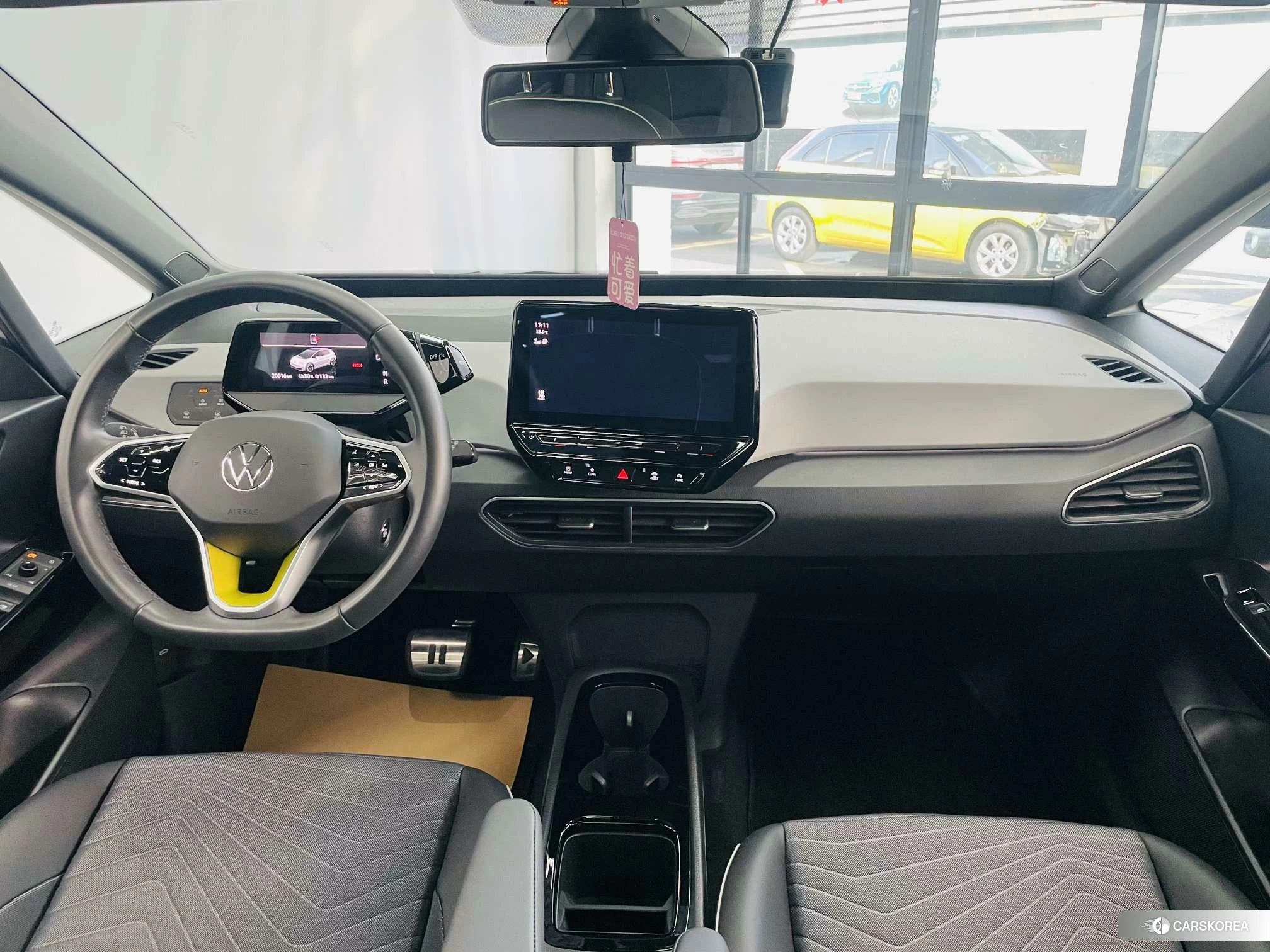Volkswagen ID.3 2023 Белый из Китая